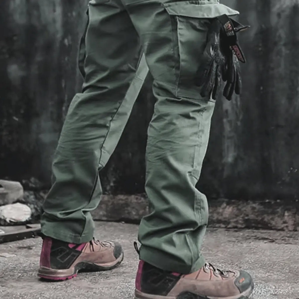 Combat-Ready Tactical Pants with Complimentary Tactical Belt – Prepare for Action!
