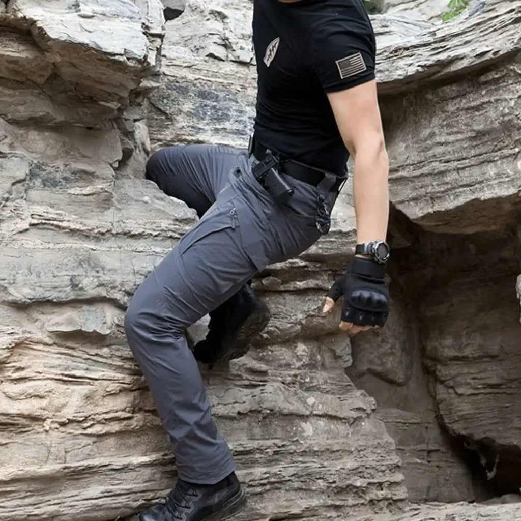 Combat-Ready Tactical Pants with Complimentary Tactical Belt – Prepare for Action!
