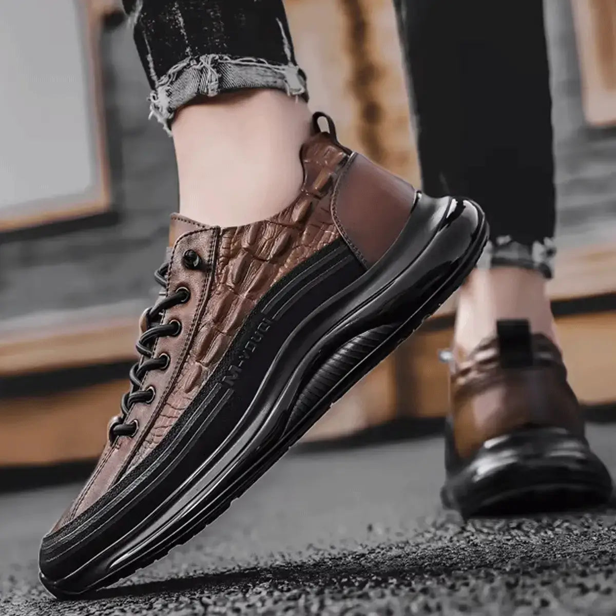 Drako® Men's Croc Skin Sneakers